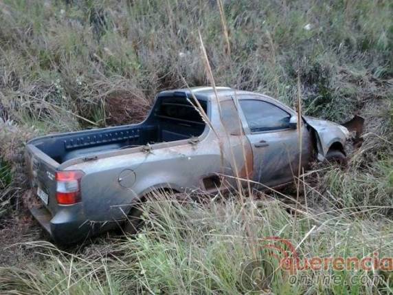 Motorista perde
controle do veículo e sai da pista na caótica ERS 155 em Santo Augusto - foto 2