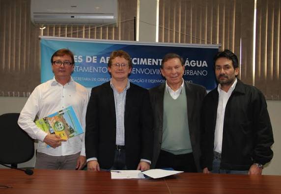 Assinado convênio de extensão da rede de água de Cosnolata - foto 2