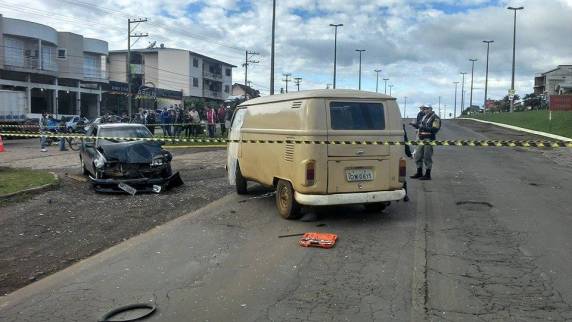 Motorista morre durante
cochilo nas margens da ERS 324 - foto 3