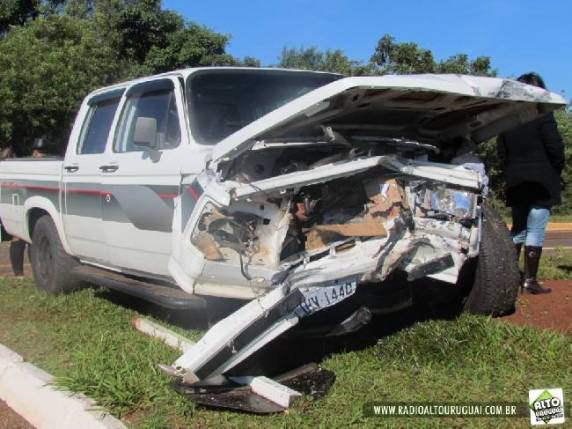 Três
pessoas se feriram em acidente na BR 468 no trevo de Três Passos - foto 3