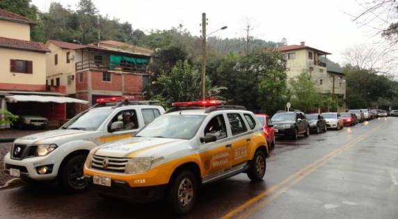 Entrada de argentinos pela Aduana de Porto Mauá - foto 3
