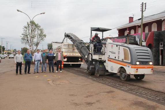 Três de Maio está em obras - foto 3