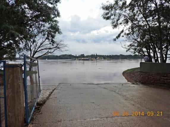 Água do Rio Uruguai avança no Balneário 

Ilhas do Chafariz, em PX foi fechado o porto - foto 3