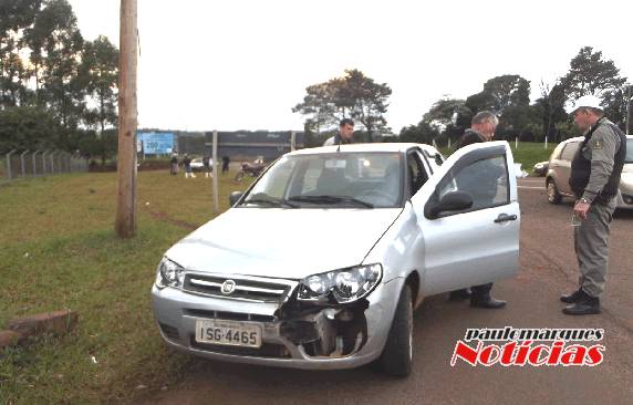 Mais um acidente entre dois veículos no trevo da Pica-Pau em Três de Maio - foto 2