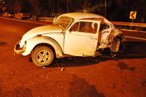 Mesmo ferido, motorista de Fusca foge do local do acidente em
Ijuí - foto 2