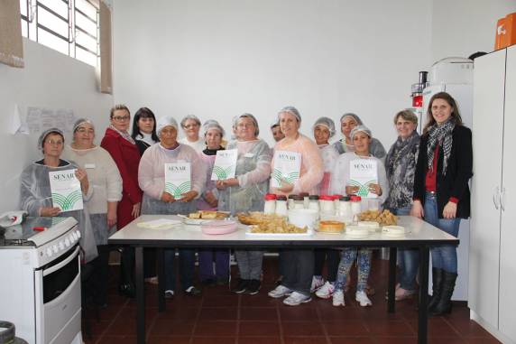 Atividade contou com a participação de 

15 mulheres