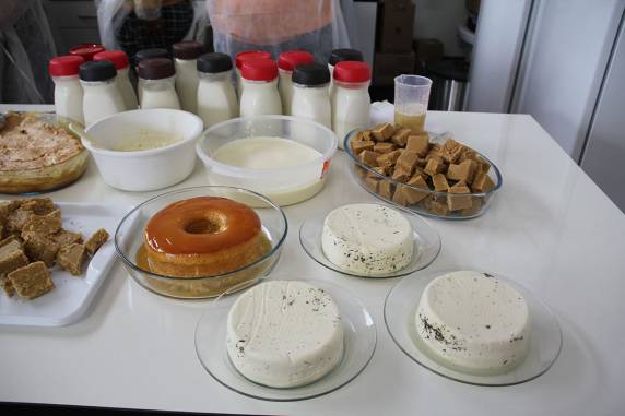 CRAS realiza curso de produção de derivados de leite - foto 3
