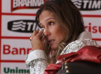 Mulher de Fernandão se surpreende com apoio colorado: Não imaginava - foto 2