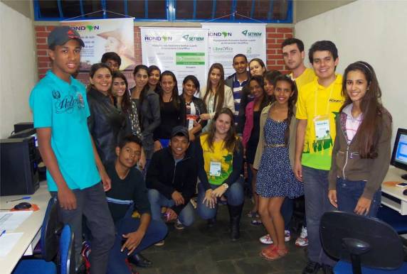 Comunidade mirabelense é 

contemplada com diversas oficinas - foto 3