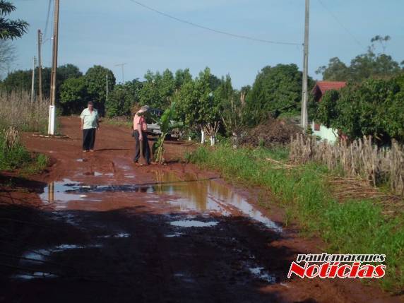 Moradores de Manchinha usam as redes sociais para publicar fotos de rua da sede distrital - foto 3