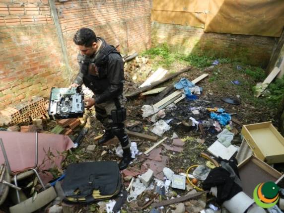Ação rápida da Brigada Militar resulta na prisão de assaltantes em Passo Fundo - foto 3