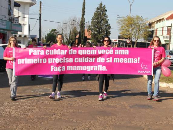 Caminhada das vitoriosas envolve cerca de 500 pessoas - foto 2