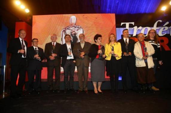Concedida pela 

Rádio Gaúcha e pelo Grupo RBS desde 1998, a homenagem já reverenciou 177 profissionais
