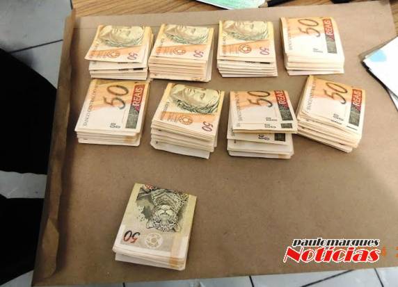 Dois indivíduos foram presos com mais de R$8 mil em dinheiro falso - foto 2
