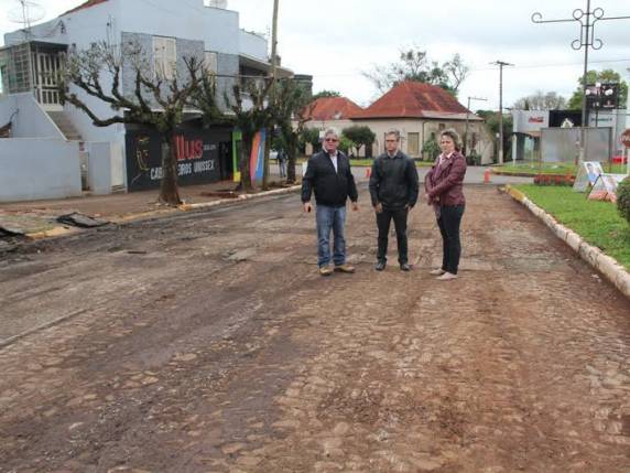 As obras ocorrem entre a rótula do Armazém e a Igreja 

Evangélica