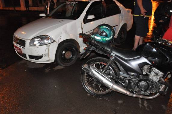 Motociclista fica gravemente ferido após
acidente em Ijuí - foto 2