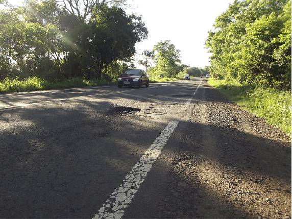 Situação da ERS-342 é preocupante na
região de Três de Maio - foto 3