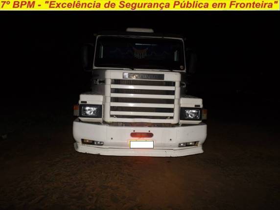 7º BPM realiza a maior apreensão de cigarros contrabandeados do Paraguai - foto 2