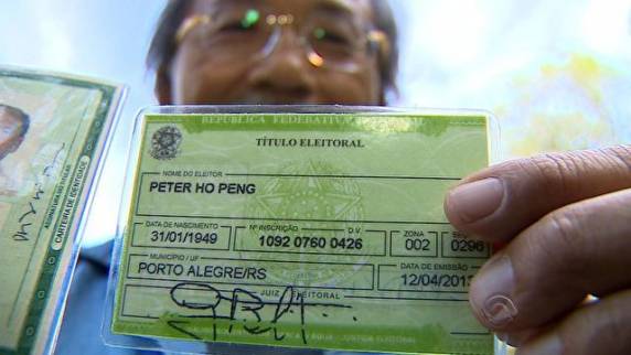 Peter Ho Peng teve os documentos trocados e foi obrigado a 

sair do Brasil