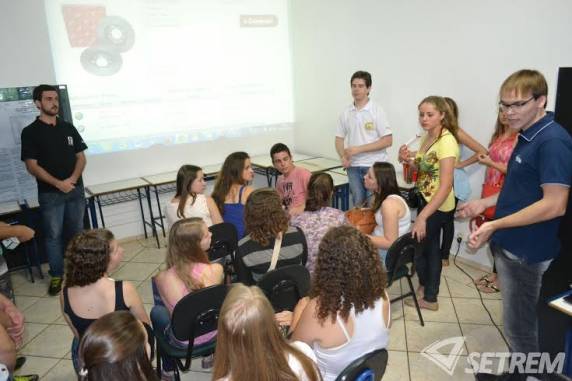 Mais de 1,2 mil alunos da região 

participaram do OPS!? SETREM - foto 3