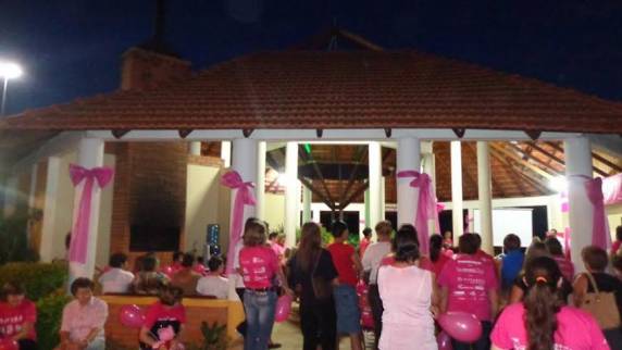 Caminhada pela causa do outubro rosa - foto 2