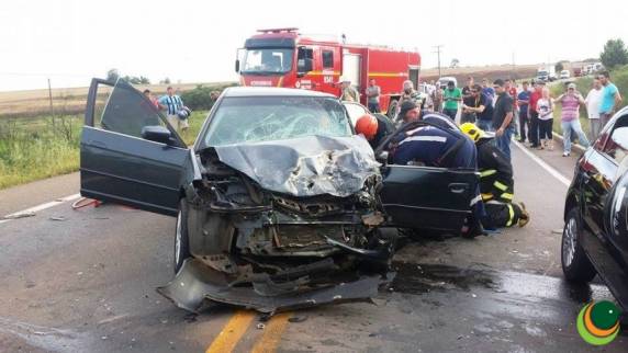 Colisão frontal deixa um morto e dois gravemente feridos na Perimetral Leste de Passo Fundo - foto 2