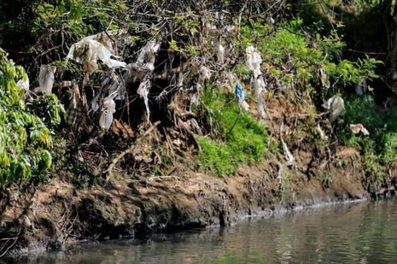 Chance de escassez como a que afeta São Paulo é improvável, mas 

Estado tem três rios entre os dez mais poluídos do Brasil