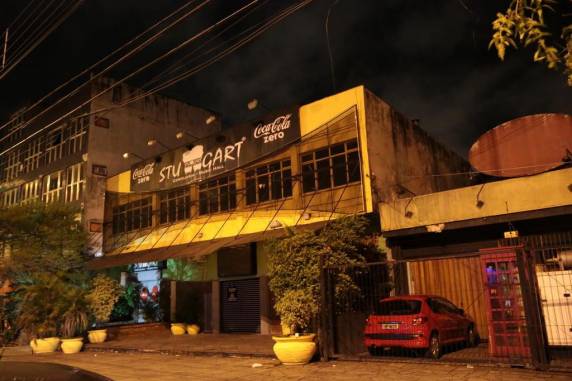 Tiroteio em boate deixa pelo menos 14 feridos em Porto Alegre - foto 3