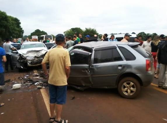 Freira morre em acidente na BR 392 em
Guarani das Missões, e quatro estão em estado grave no Hospital Santo Ângelo - foto 3