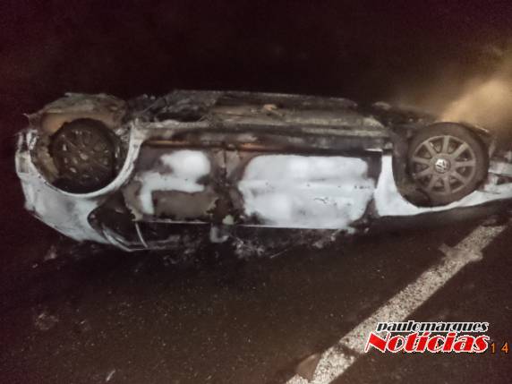 Colisão
entre moto e automóvel provoca uma morte na BR 285 em Panambi - foto 2