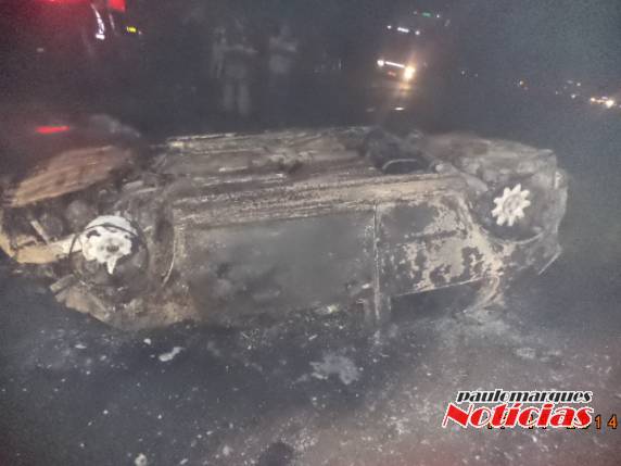 Colisão
entre moto e automóvel provoca uma morte na BR 285 em Panambi - foto 3