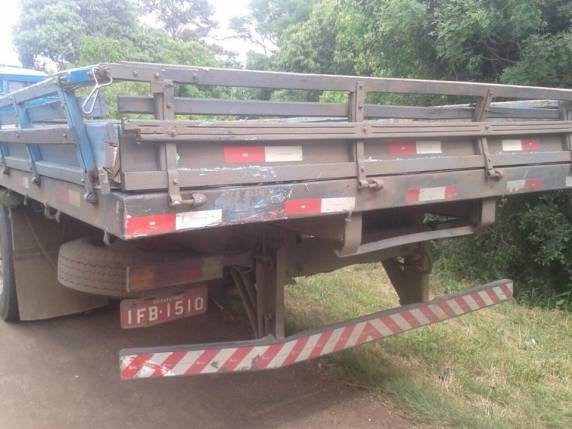Ônibus pega fogo depois de se envolver em acidente em Carazinho - foto 3