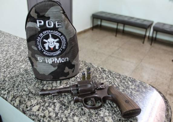 Após roubo em Santiago, criminosos vindos da Serra Gaúcha são presos pela Brigada
Militar - foto 3