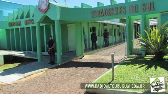 Prefeitura de Tiradentes do Sul foi um dos alvos da Operação Inconfidentes em 5 

de novembro de 2013