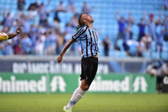 Partida foi realizada na 

Arena, em Porto Alegre, na tarde deste domingo