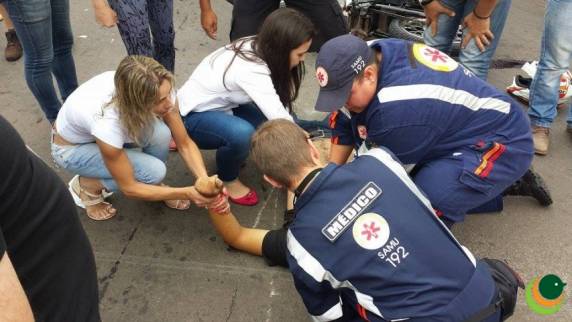 Adolescente morre vítima de acidente com 

moto no centro de Passo Fundo - foto 3