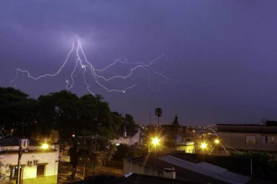 Após madrugada de muita chuva na Fronteira Oeste, a região Noroeste pode ter temporais pela manhã