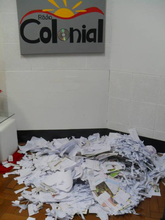 Trilhando
o caminho do sucesso a Rádio Colonial AM realizou o Paradão do Ano 2014 - foto 3