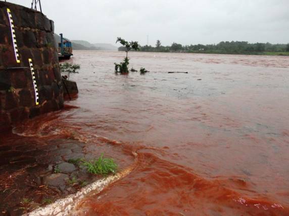 Chuva e vento causam estragos na região Noroeste-RS - foto 2