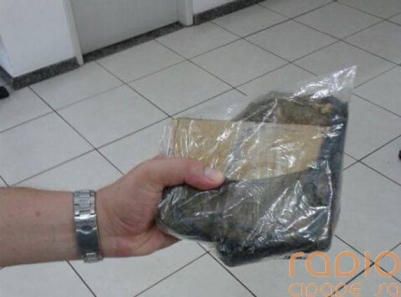 Policiais do 7º RPMon prendem homem que portava 500g de maconha - foto 3
