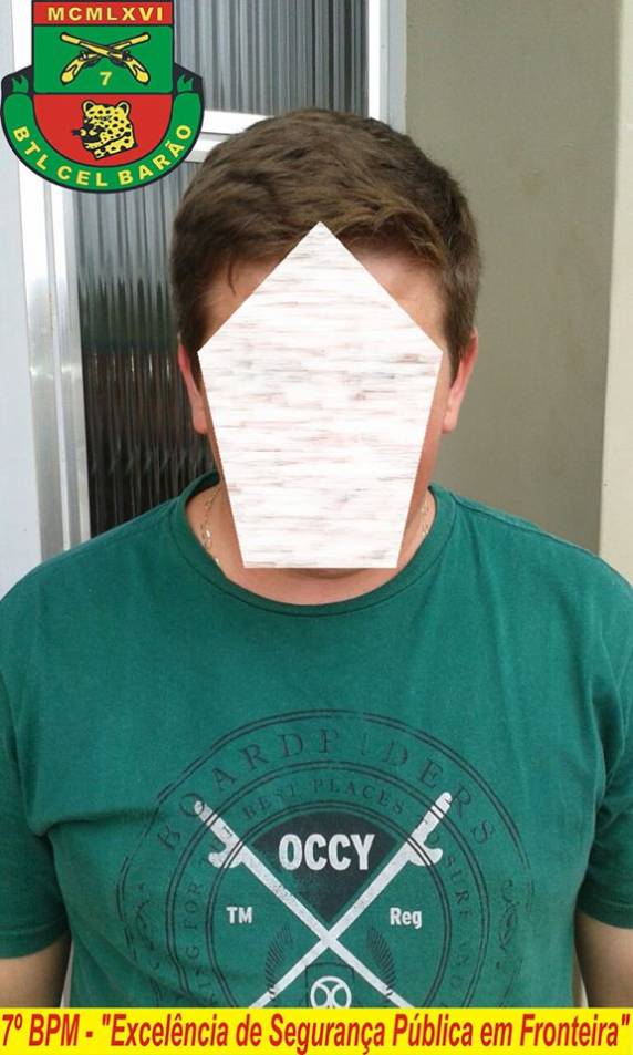 Dois são presos com contrabando em Três
Passos - foto 3