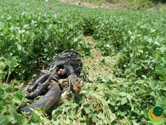 Grave acidente envolvendo moto e caminhonete deixa um morto na estrada Passo Fundo/Coxilha - foto 2