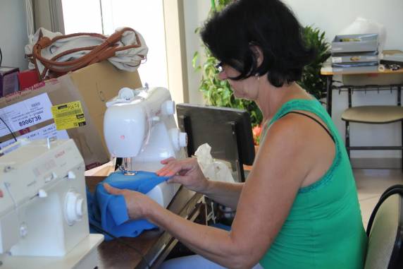 Secretaria da Mulher promove
curso de costura - foto 3