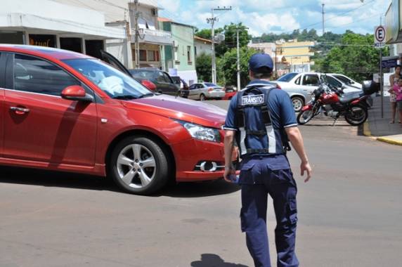 CT registra 

acidente no cruzamento da rua do Comércio com a Tiradentes - foto 3