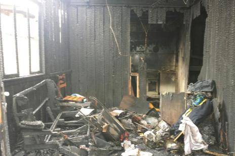 Bebê de quatro meses morre durante incêndio em casa em Itajaí - foto 2
