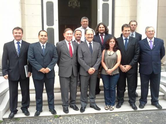 Secretarias estaduais, instituições e deputados foram visitados na capital