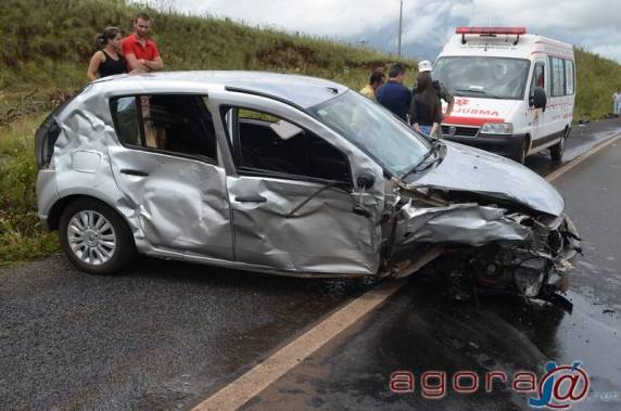 Colisão de Sandero e Civic mata empresário de Panambi na BR 285 - foto 3