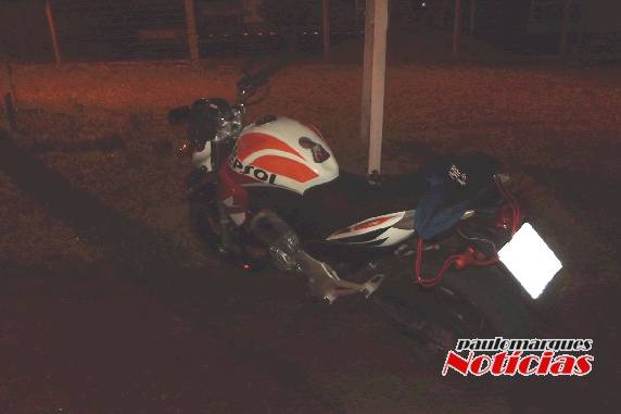 Colisão entre moto e caminhoneta deixa uma pessoa ferida em Três de Maio - foto 5