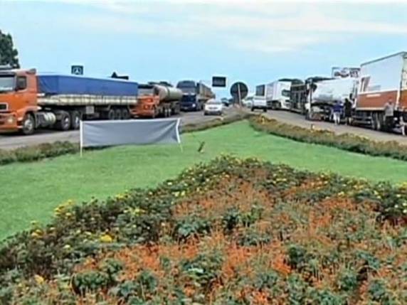 Protestos são 

realizados pela categoria desde quarta-feira (18)