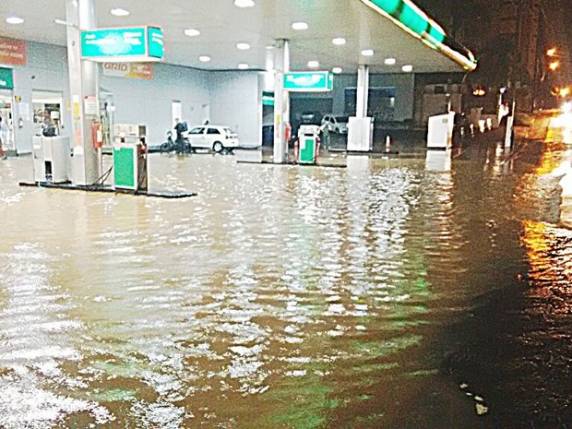 Conforme a Defesa Civil, cabeceiras de pontes caíram em Timbé do Sul